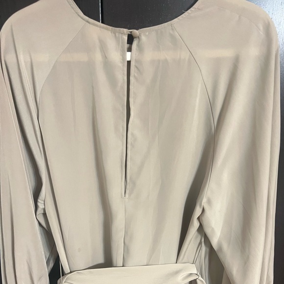 Long Sleeve Maxi Dress w/ Belt - Picture 3 of 5